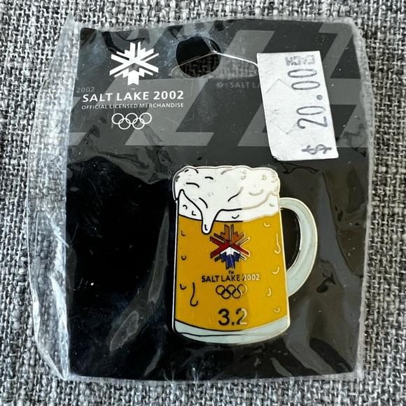 Salt Lake 2002 Olympic Collectible Pins - Tandem Bicycle & 3.2 Beer Mug - Picture 4 of 6
